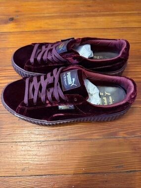 Puma Fenty Velvet is Platform Sneakers in Deep Wine size 8.5